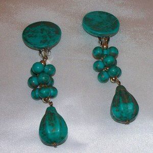 Turquoise Wood Vintage Ear Rings clip on